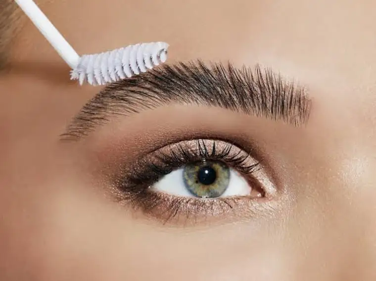 لیفت ابرو